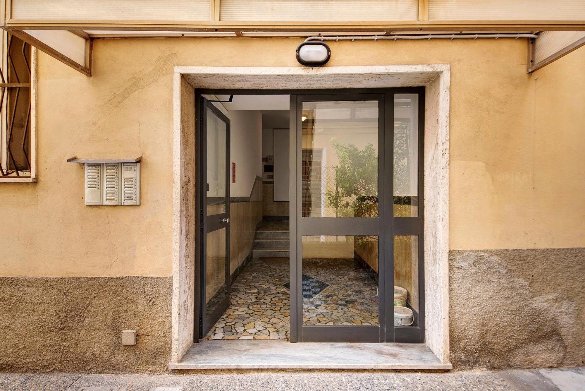 Ferienwohnung Bilocale Via Rimembranze 6 Levanto Exterior foto